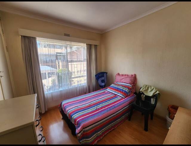 3 BEDROOM SIMPLEX FOR SALE IN MULBARTON